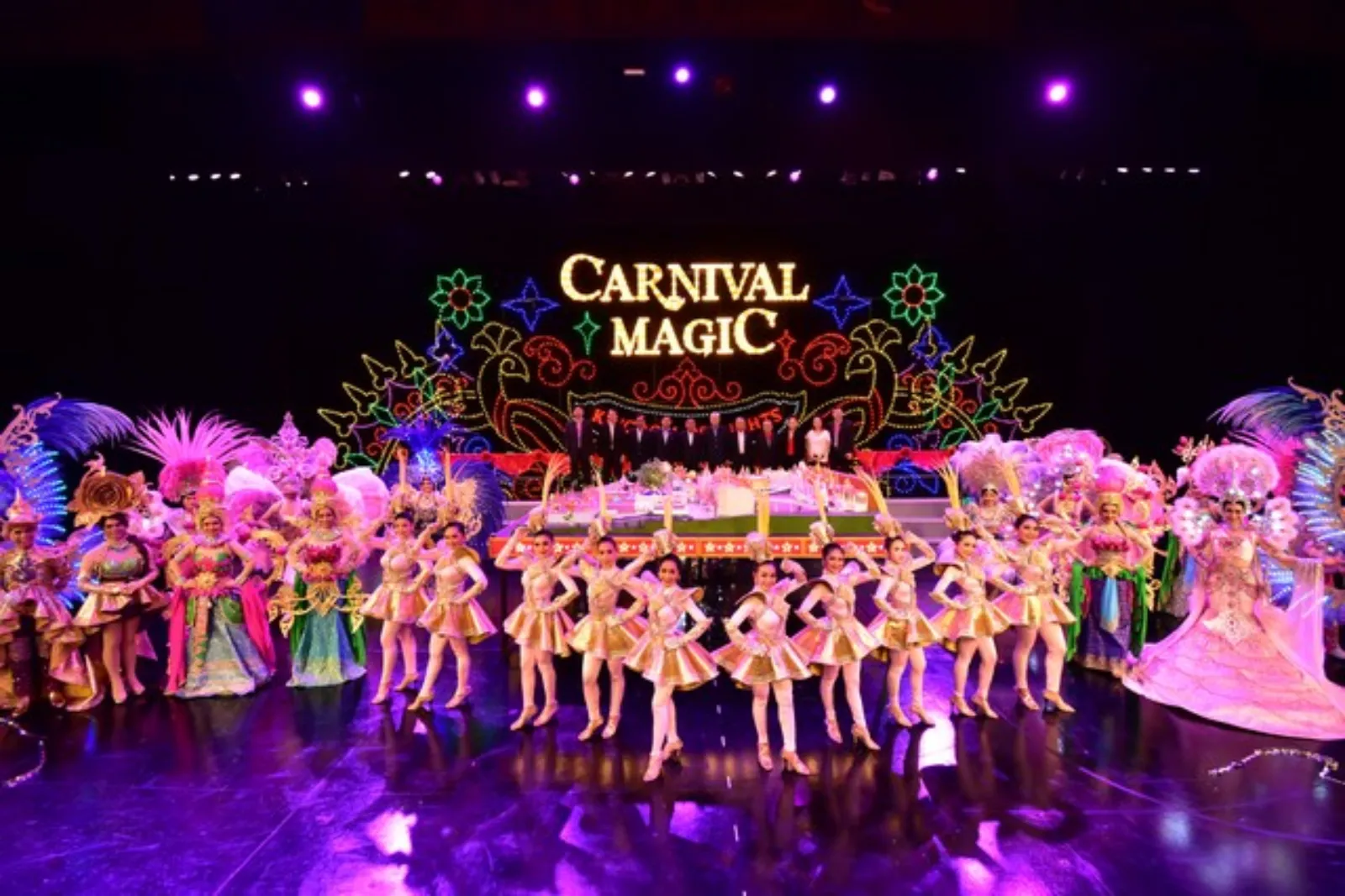 Carnival Magic ภูเก็ต รีวิวธีมปาร์คกลางคืน ขบวนพาเหรดสุดยิ่งใหญ่