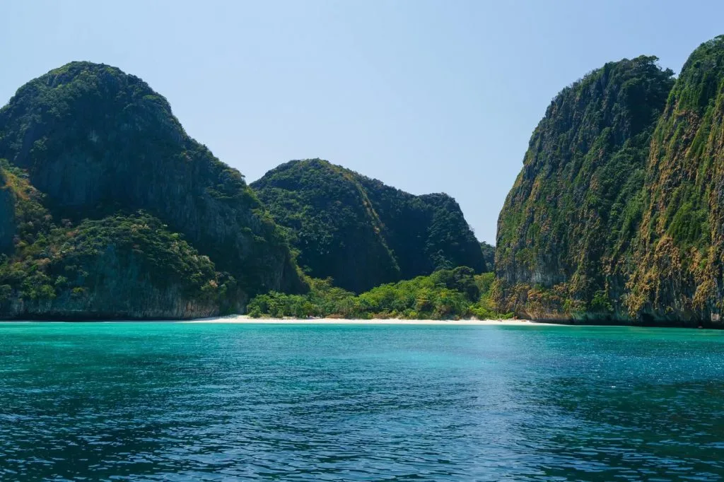 Speedboat tour to Phi Phi Island, Maya Bay, and Khai Island by YoPhuket, a one-day trip.