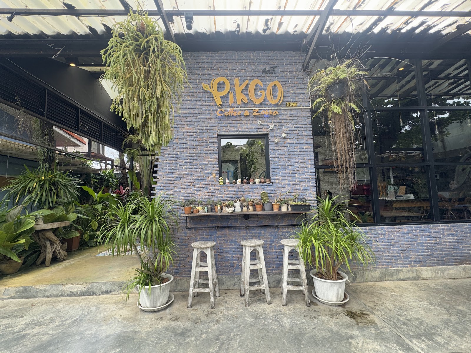PiKGO Cafe Phuket คาเฟ่สะพานหิน บรรยากาศสวน นั่งชิล ทำงานได้