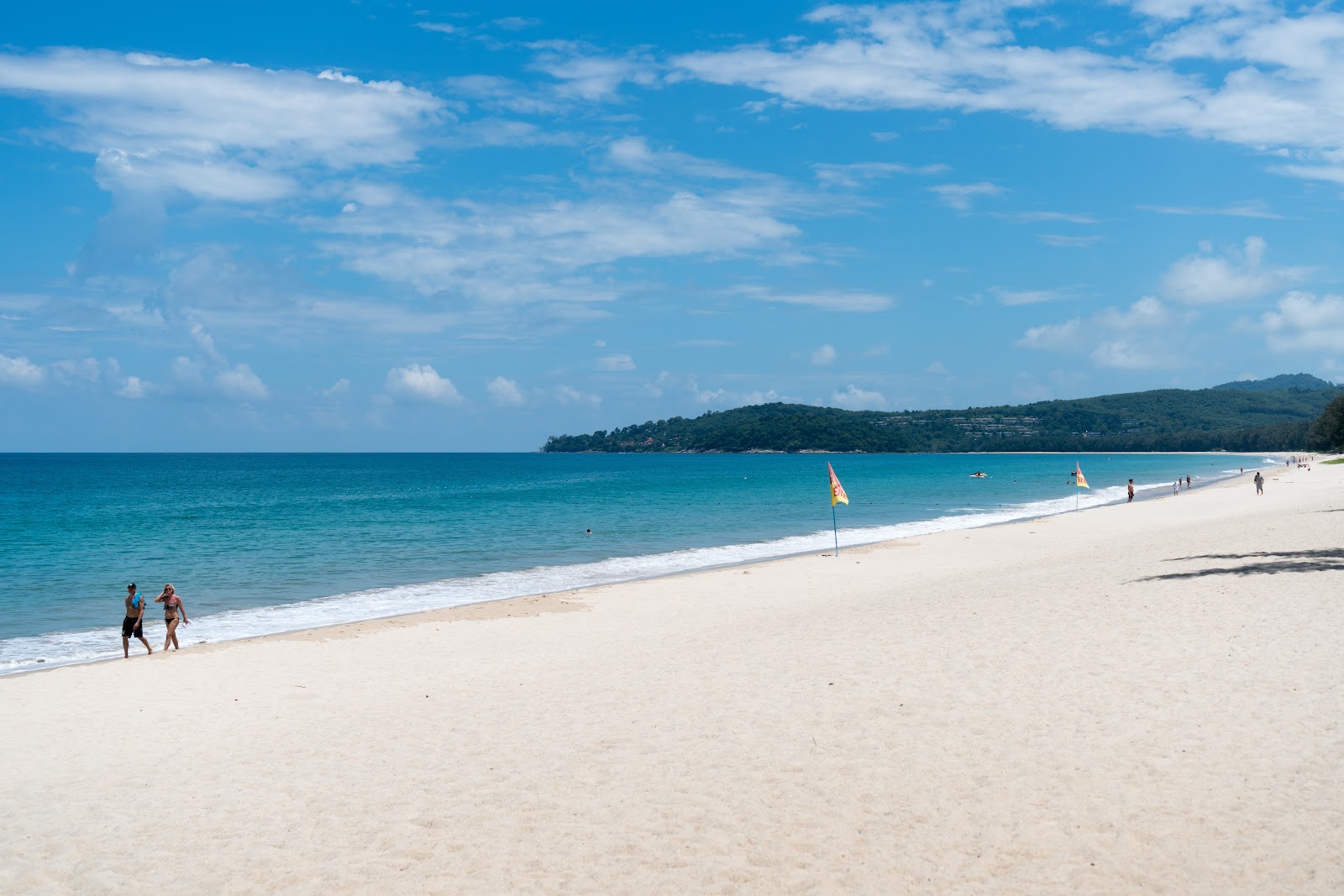 Bang Tao Beach: ชายหาดสุดหรูของภูเก็ต รีวิวและคำแนะนำ