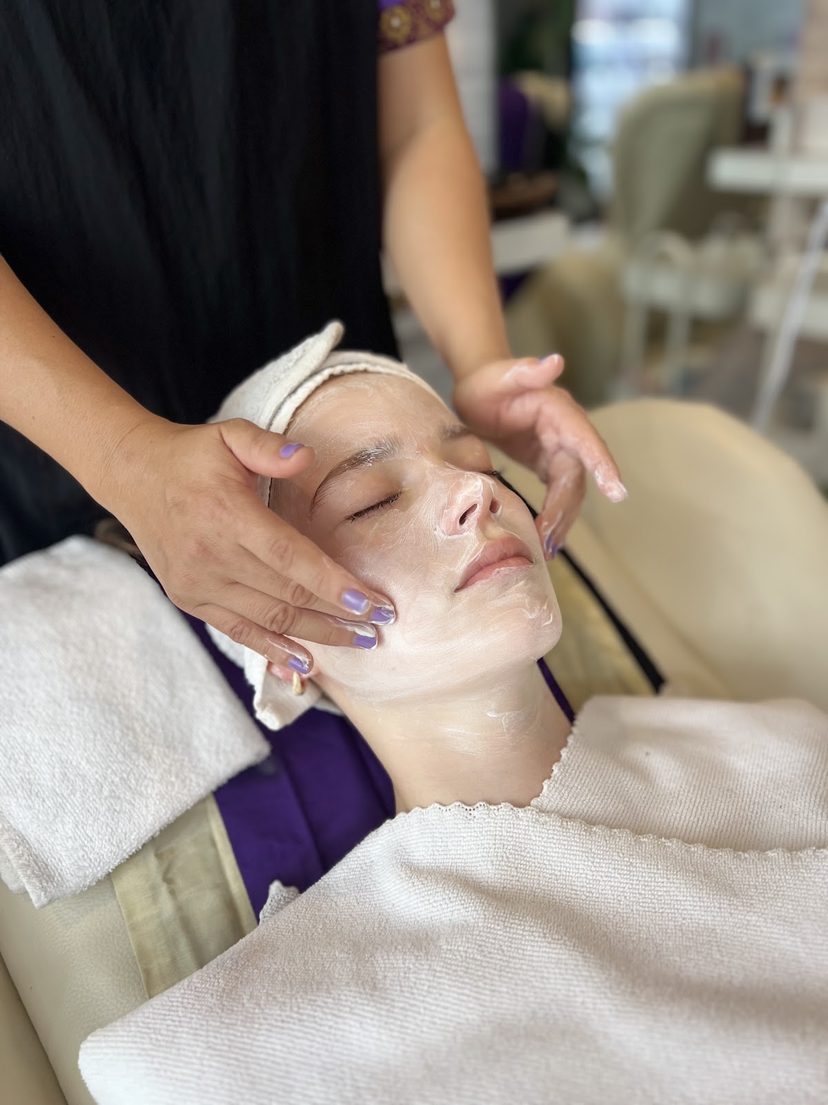 Absolute Beauty Salon &amp; Massage Bangla Boxing Stadium - ร้านเสริมสวยภูเก็ตที่มีชื่อเสียง