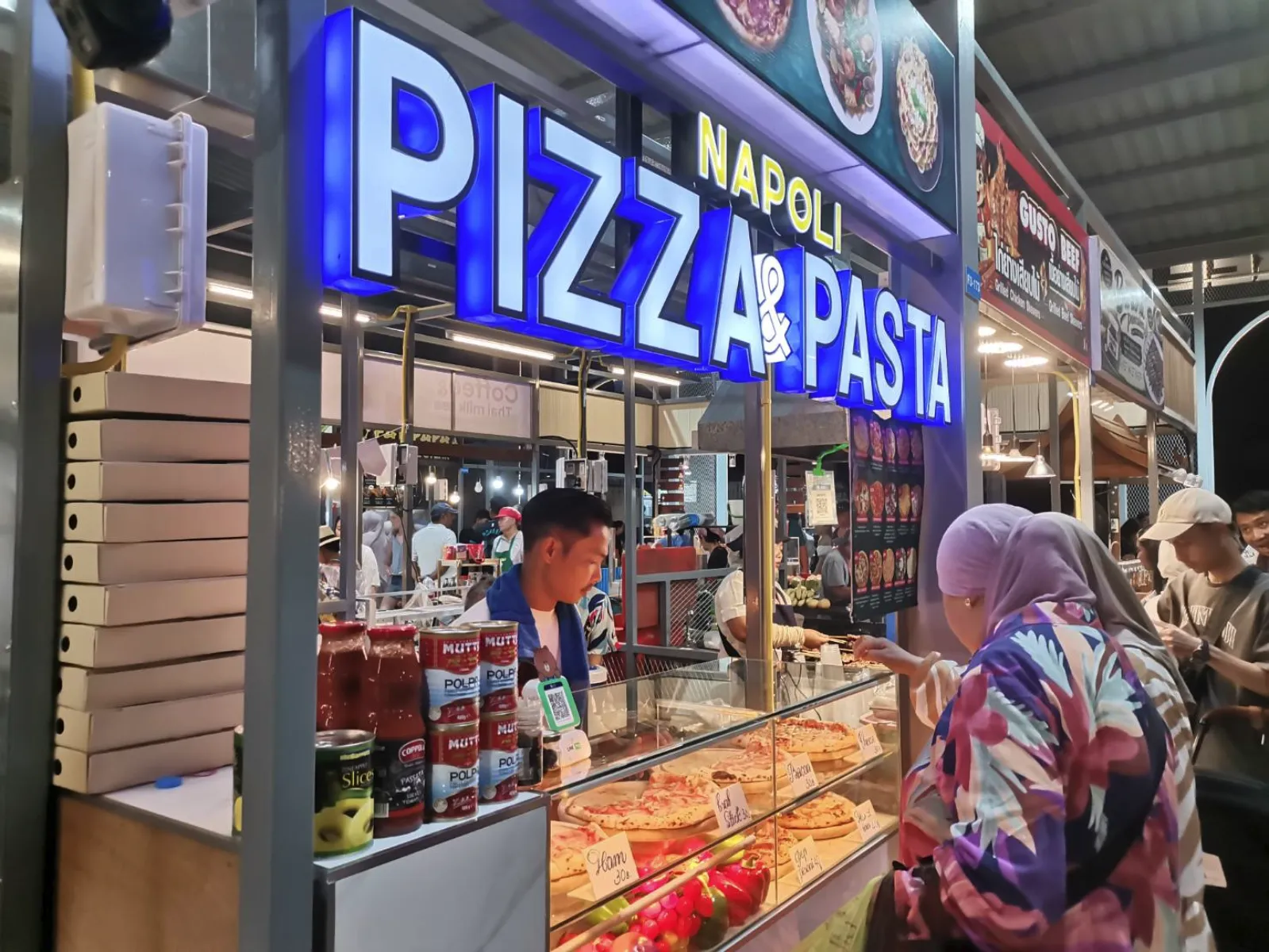 Naka Market Phuket – Largest Street Food Night Market in Phuket