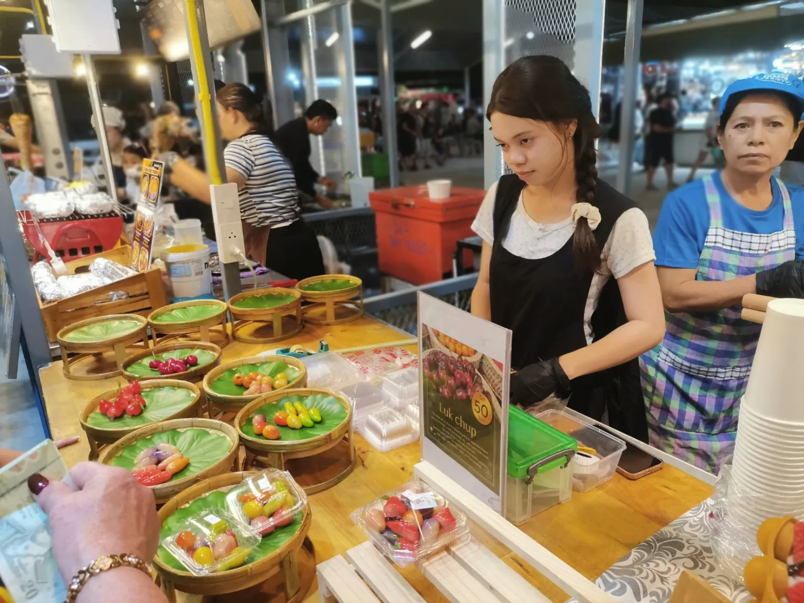 Naka Market Phuket – Largest Street Food Night Market in Phuket